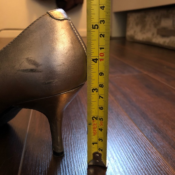 STEVE MADDEN Kitten Heel - Picture 8 of 8